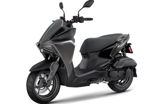 Yamaha Augur 155 2025 - xe ga dáng lạ