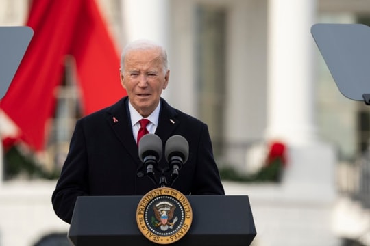Ông Biden đối mặt hệ quả từ lệnh ân xá cho con trai
