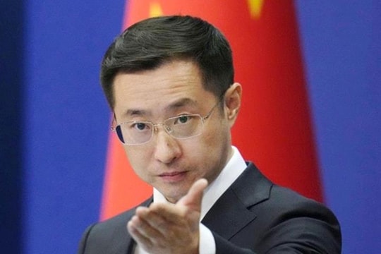 Trung Quốc 'phản pháo' vụ Mỹ nghi Covid-19 rò rỉ từ phòng thí nghiệm Vũ Hán
