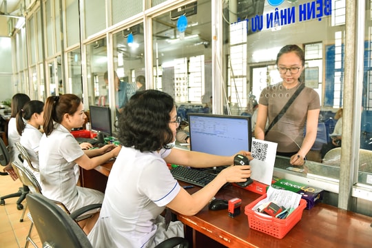 Bệnh viện tuyến tỉnh đầu tiên ở Hải Dương triển khai thanh toán viện phí qua mã QR