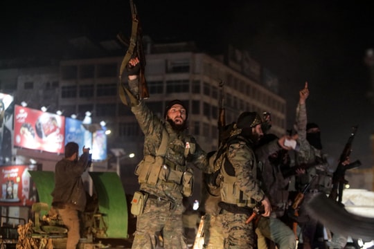 Thành phố thứ 3 của Syria rơi vào tay quân nổi dậy