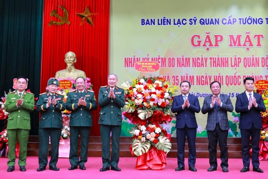 Sĩ quan cấp tướng quê Hải Dương tiếp tục góp sức cho quê hương