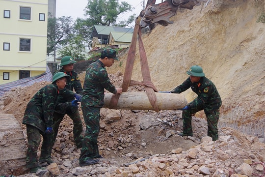 Phát hiện quả bom nặng 230 kg khi đào móng xây nhà ở Hạ Long