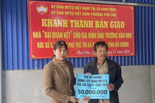 Kinh Môn khánh thành nhà 'Đại đoàn kết' đầu tiên sau bão số 3