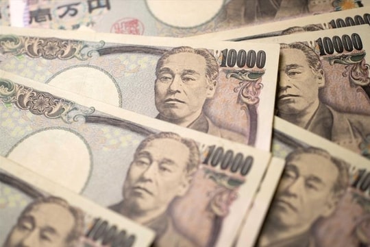 Nhật Bản thông qua gói ngân sách bổ sung 90 tỷ USD