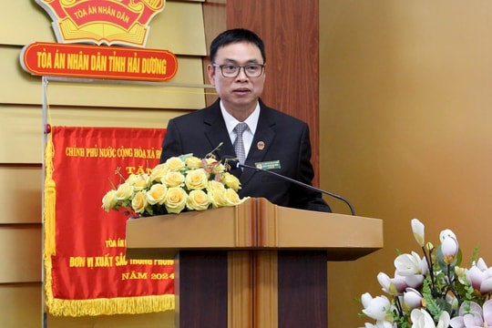 Tòa án Nhân dân tỉnh Hải Dương được Chính phủ tặng cờ thi đua xuất sắc