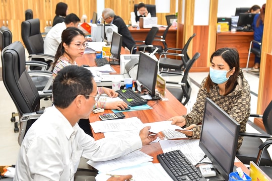 Phương án sắp xếp lại 6 phòng chuyên môn thuộc UBND cấp huyện thế nào?