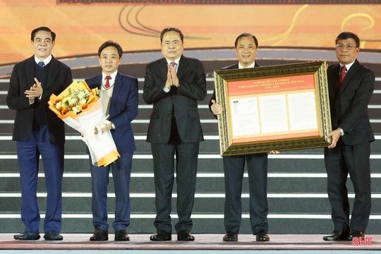 Kỷ niệm trọng thể  300 năm ngày sinh Hải Thượng Lãn Ông Lê Hữu Trác