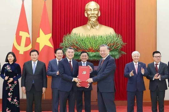 13 cơ quan Trung ương gương mẫu đi đầu hoàn thành tinh gọn bộ máy