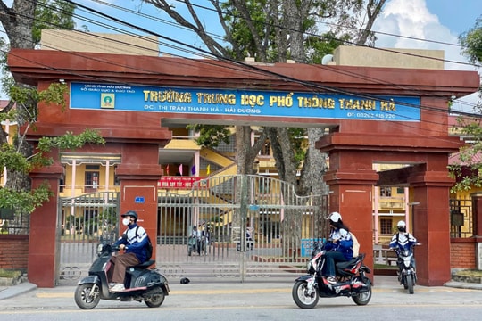 Trường THPT Thanh Hà vươn lên xếp thứ nhất đồng đội kỳ thi học sinh giỏi lớp 12