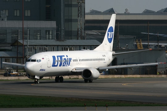 Máy bay chở 173 hành khách hạ cánh khẩn cấp ở Nga