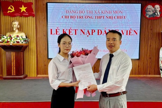 Kinh Môn có số học sinh được kết nạp Đảng nhiều nhất tỉnh