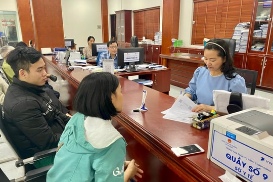 Giảm thời gian chờ đợi giải quyết thủ tục y tế xuống còn tối đa 15 phút