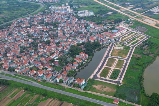 Đất đấu giá Hà Nội bất ngờ hạ nhiệt, nhà đầu tư rơi vào cảnh 'ôm bom'