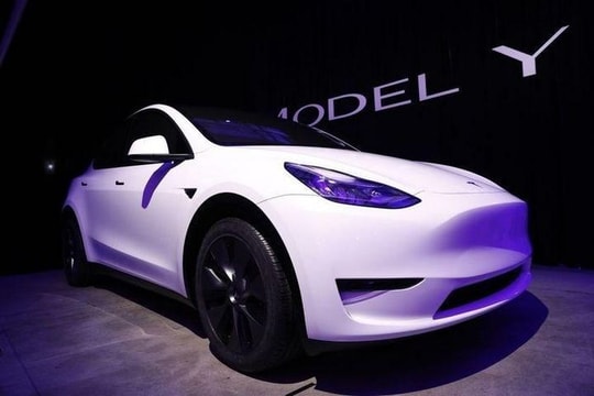 Tesla bắt đầu sản xuất phiên bản mới của dòng Model Y