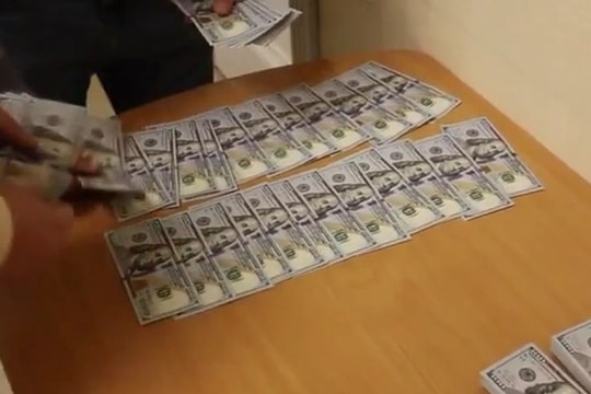 FSB ngăn chặn âm mưu của tình báo Ukraine trả tiền cho binh lính Nga rời vị trí