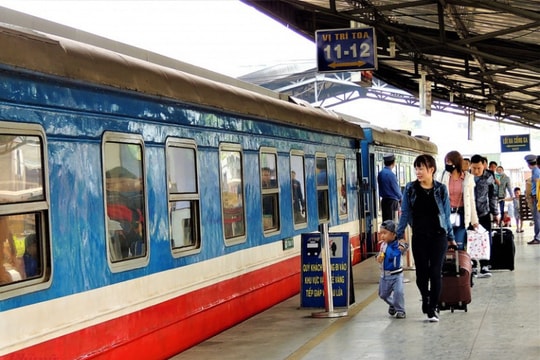 Mở bán vé tàu Tết Hà Nội - Hải Phòng, đối tượng chính sách được giảm đến 90% giá vé