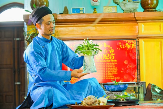 Kỳ công thú chơi ‘đĩa ngọc, chén vàng’