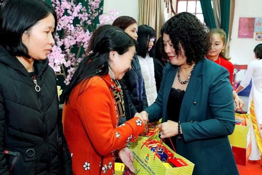 Thanh Hà, Bình Giang chăm lo Tết cho người lao động