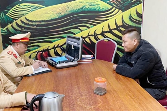 Cảnh sát giao thông Hải Dương bắt đối tượng trốn truy nã