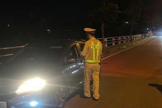 Chở hàng quá tải, 2 công ty ở TP Hải Dương bị phạt 92 triệu đồng