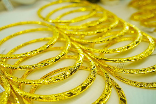 Giá vàng hôm nay vọt tăng