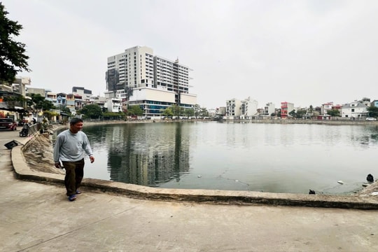 Thiếu lan can, hồ Cơ Khí tiềm ẩn nguy hiểm