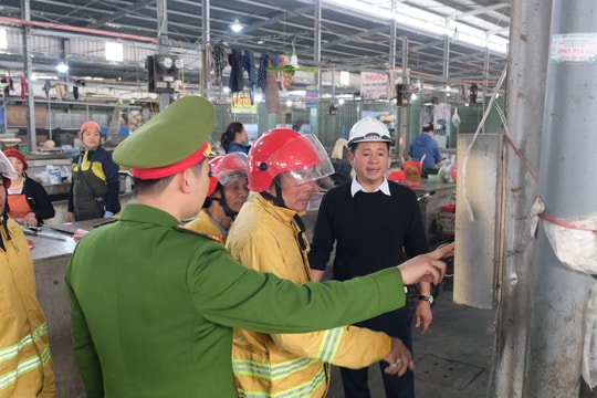 Cảnh sát phòng cháy, chữa cháy khuyến cáo phòng ngừa 'bà hỏa' dịp Tết Ất Tỵ 2025