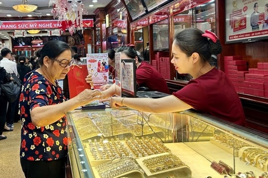 Giá vàng trong nước sát mốc 89 triệu đồng một lượng