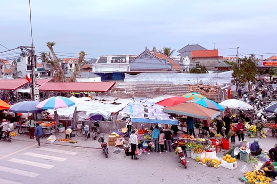 Những phiên chợ quê ngày cuối năm ở Hải Dương