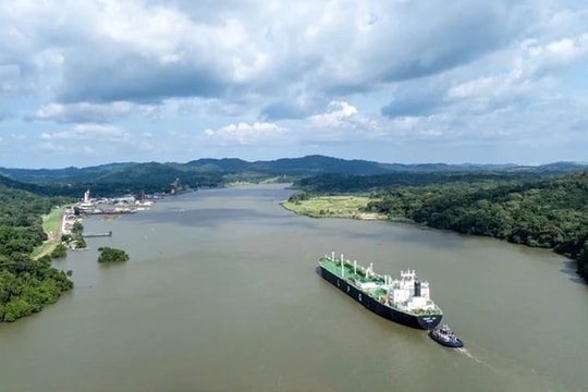 Tổng thống Panama bác bỏ khả năng thảo luận về kênh đào Panama với Mỹ