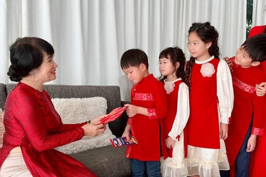 Tiền mừng tuổi Tết Ất Tỵ từ bao nhiêu có thể gửi tiết kiệm?