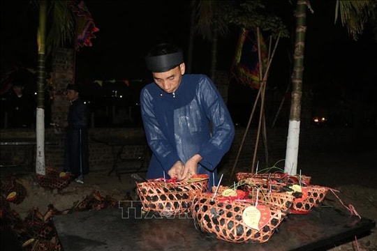 Phiên chợ 'Âm phủ' chỉ họp lúc nửa đêm ở Bắc Ninh