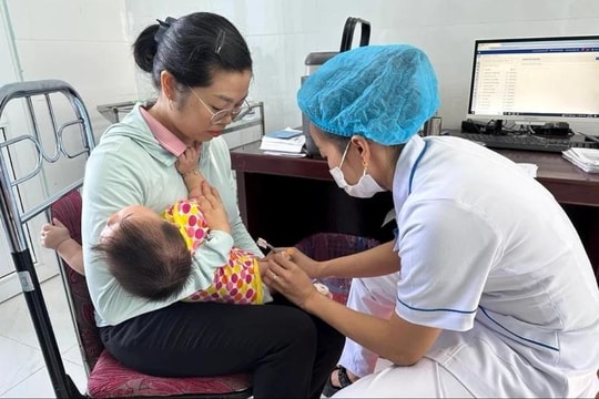 Bộ Y tế đề xuất đưa vaccine phòng phế cầu vào Chương trình tiêm chủng