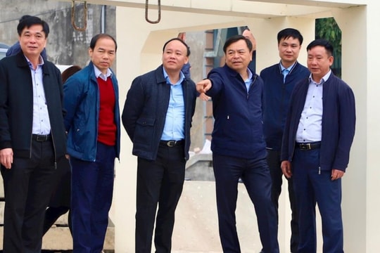 Thứ trưởng Nguyễn Hoàng Hiệp kiểm tra công tác đổ ải tại Hải Dương