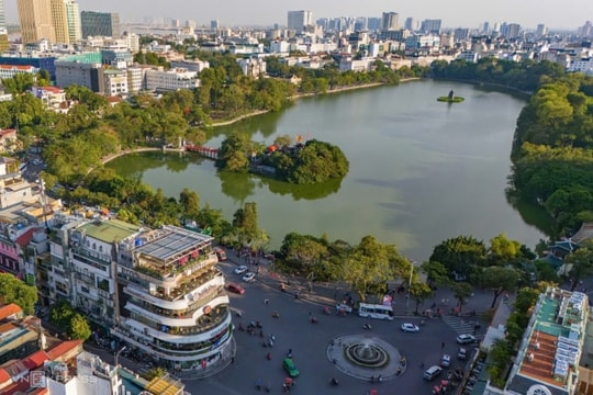Hà Nội thí điểm cấm ô tô trên 16 chỗ vào phố cổ, Hồ Gươm theo 2 khung giờ cao điểm