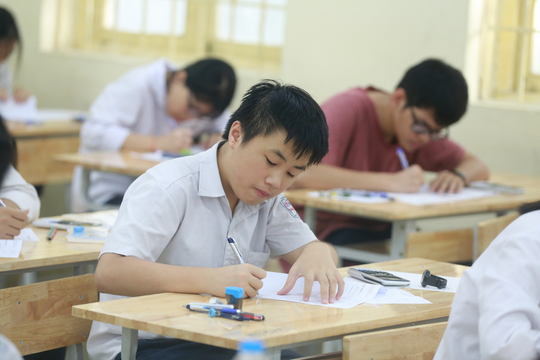 Bộ Giáo dục và Đào tạo cho phép tổ chức dạy thêm học sinh cuối cấp
