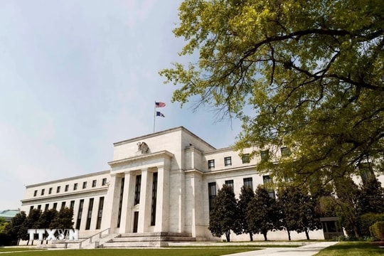 Fed có thể trì hoãn cắt giảm lãi suất do lo ngại lạm phát gia tăng