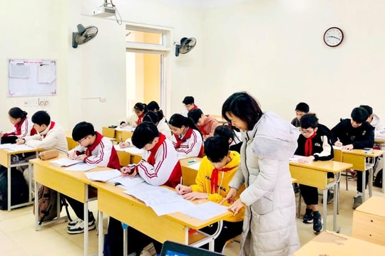 Một tỉnh bất ngờ công bố lịch sử - địa lý là môn thứ ba thi lớp 10