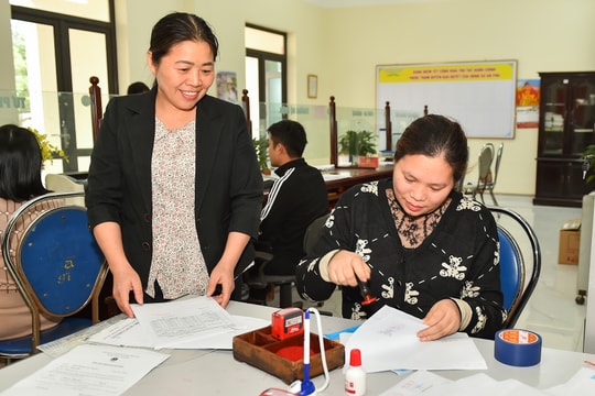 10 cán bộ, công chức ở Nam Sách xin nghỉ hưu trước tuổi, 2 người còn 10 năm công tác