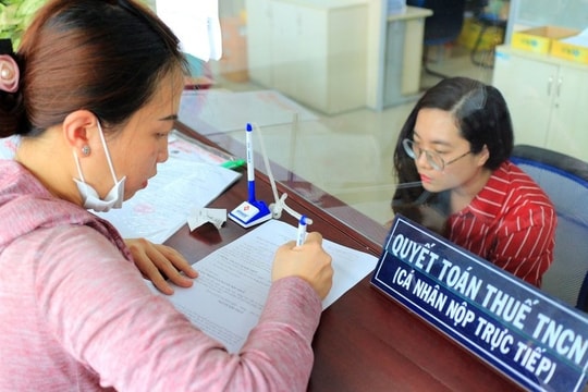 Bộ Tài chính không đề xuất đánh thuế thu nhập cá nhân với lãi tiền gửi tiết kiệm