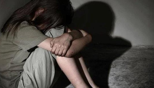 Thầy giáo ở An Giang bị 'tố' có hành vi dâm ô học sinh lớp 5 ngay tại sân trường