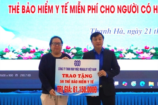 Tuổi trẻ Thanh Hà phối hợp tặng thẻ bảo hiểm y tế khởi động Tháng Thanh niên