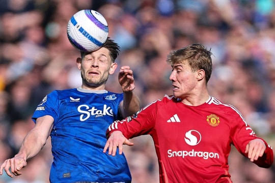 Man Utd chật vật cầm hoà Everton