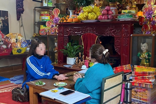 Đầu năm nghe 'thầy bói nói mò'