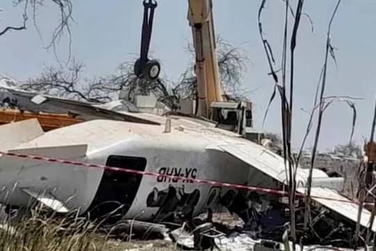 46 người thiệt mạng trong vụ máy bay quân sự Sudan rơi xuống khu dân cư