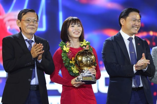 Quả bóng vàng nữ Thùy Trang mơ dự World Cup lần hai