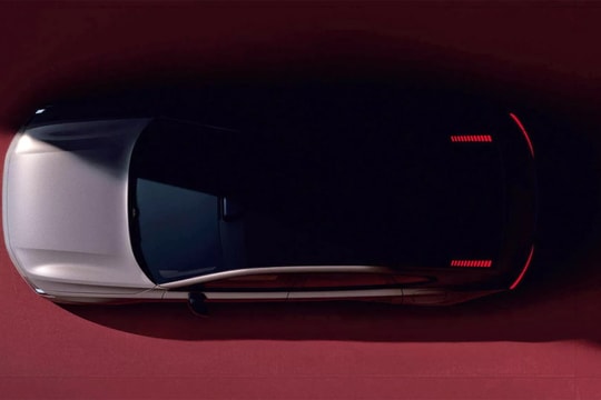 Lộ diện thiết kế bản sản xuất sedan điện Volvo ES90