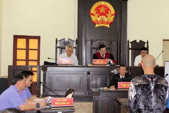 Không tổ chức hệ thống Tòa án, Viện kiểm sát cấp huyện