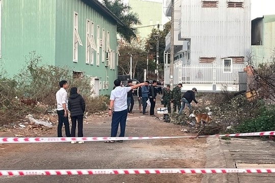Nổ lớn gần một chi nhánh ngân hàng